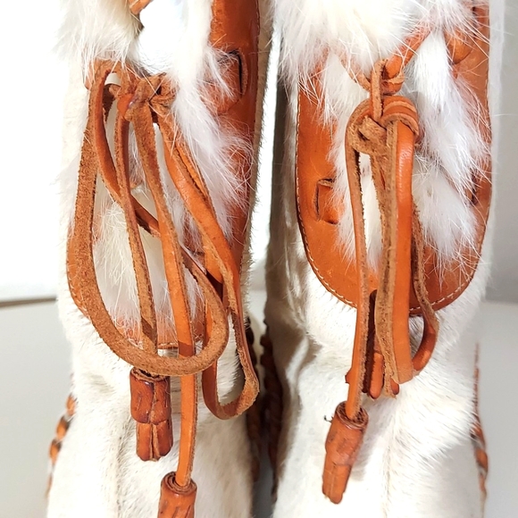 Diadora Vintage White Fur & Leather Wedge Heel Boots - Picture 15 of 16